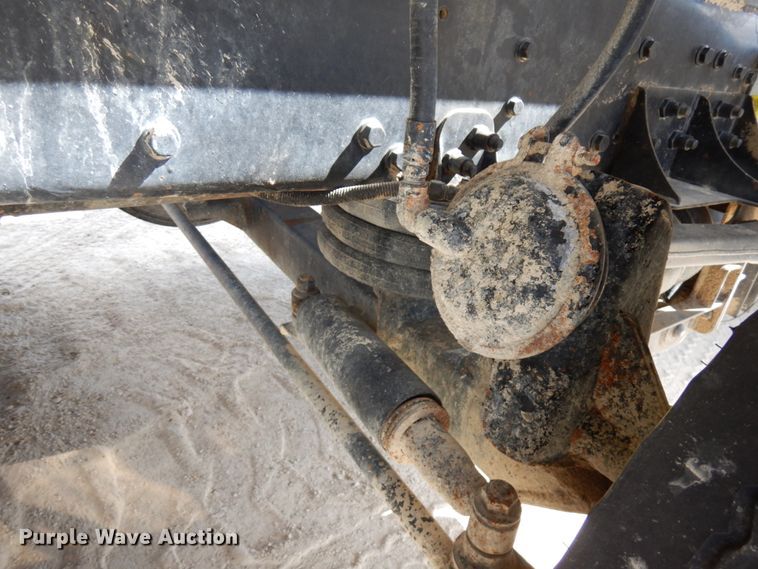 image for item GC9940 2005 Kenworth W900  ready mix truck