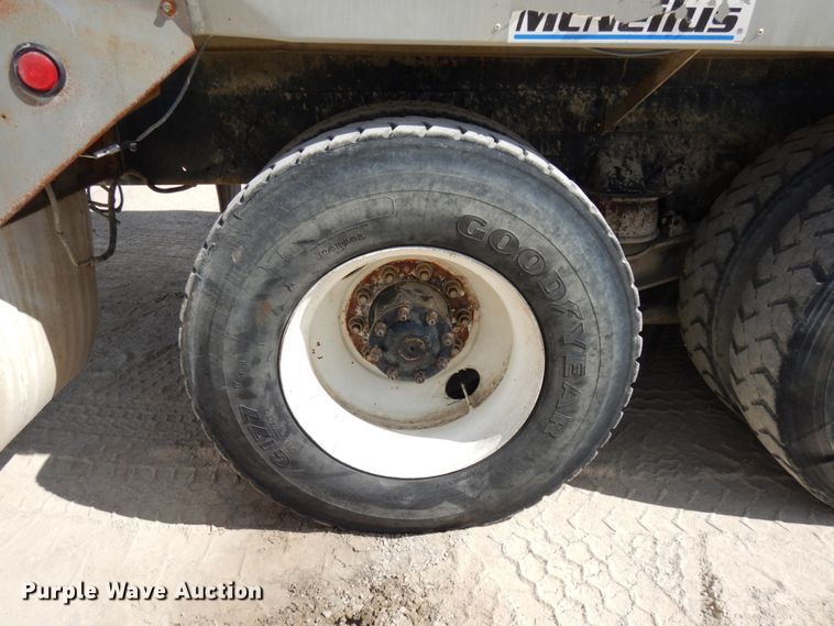 image for item GC9940 2005 Kenworth W900  ready mix truck