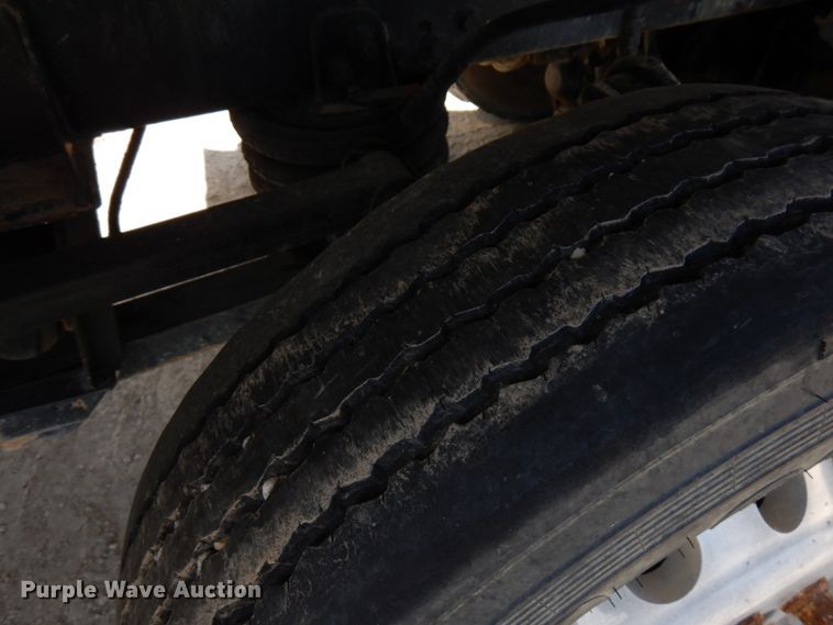 image for item GC9940 2005 Kenworth W900  ready mix truck