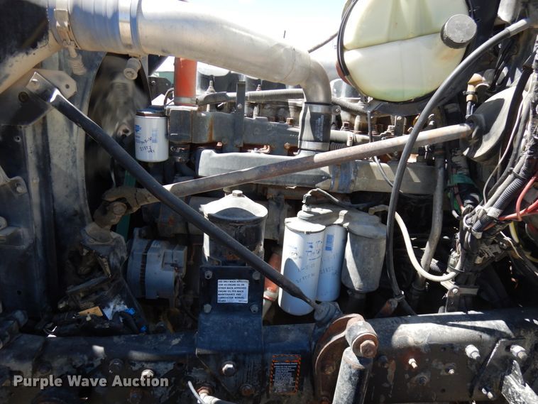 image for item GC9941 1999 Mack RD690S  ready mix truck