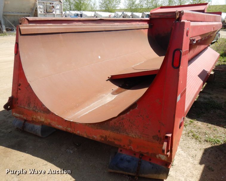 image for item GC9943 Steel barrel dump bed