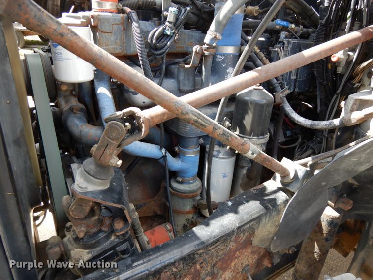 image for item GC9948 2003 Mack CV713  semi truck