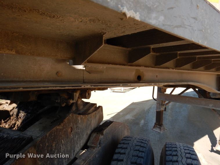 image for item GC9955 1998 Trailstar  end dump trailer