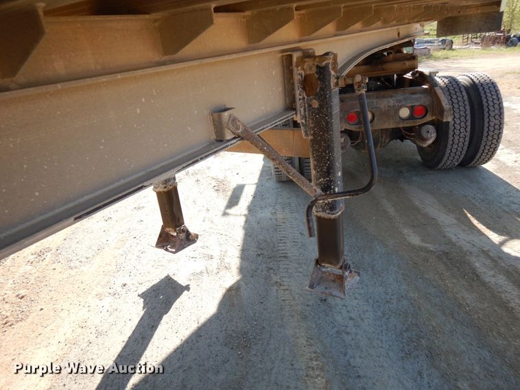 image for item GC9955 1998 Trailstar  end dump trailer