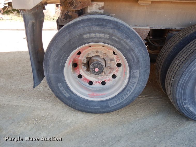 image for item GC9955 1998 Trailstar  end dump trailer