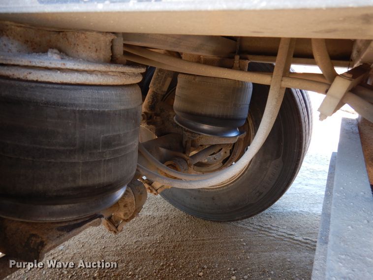 image for item GC9955 1998 Trailstar  end dump trailer