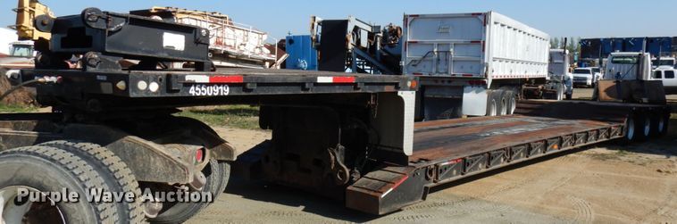 image for item GC9956 2009 XL Specialized XL90MDE  lowboy equipment trailer