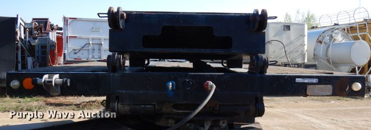 image for item GC9956 2009 XL Specialized XL90MDE  lowboy equipment trailer