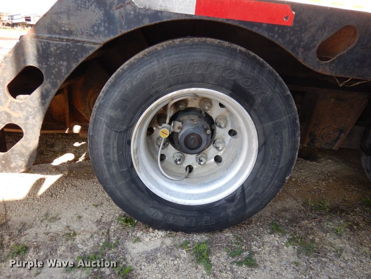 image for item GC9956 2009 XL Specialized XL90MDE  lowboy equipment trailer