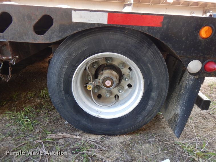 image for item GC9956 2009 XL Specialized XL90MDE  lowboy equipment trailer