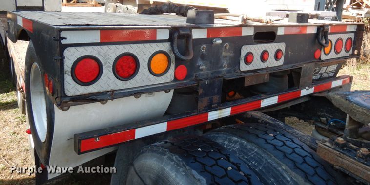 image for item GC9956 2009 XL Specialized XL90MDE  lowboy equipment trailer
