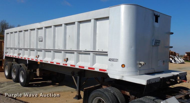 image for item GC9957 2003 East  end dump trailer