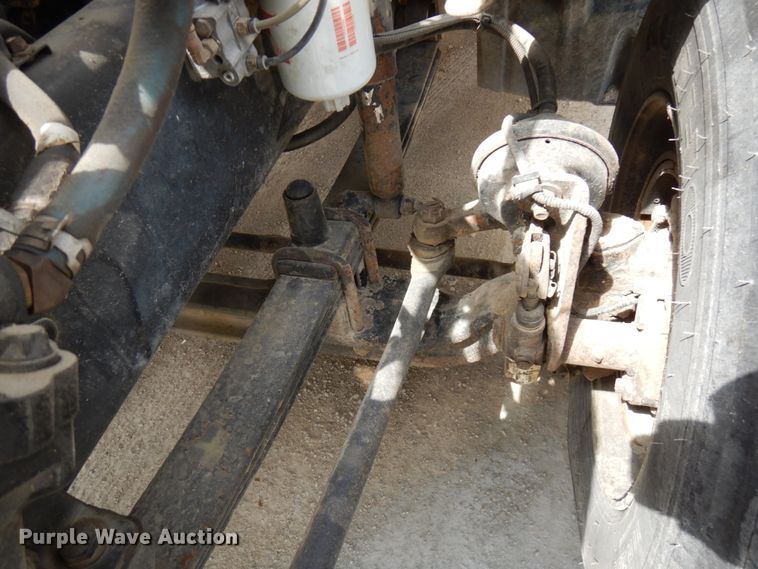 image for item GC9958 2007 Freightliner Columbia  semi truck