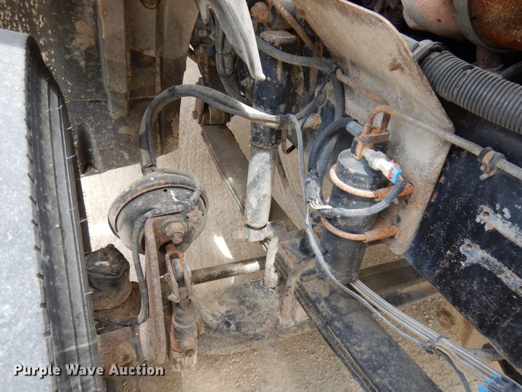 image for item GC9958 2007 Freightliner Columbia  semi truck