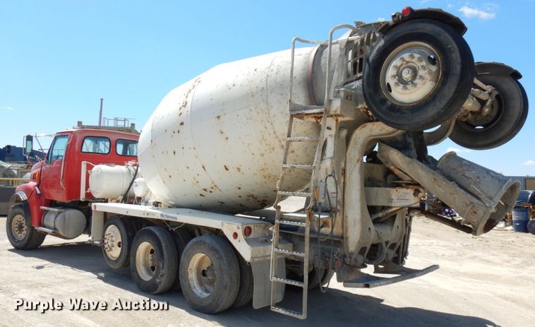 image for item GC9960 2004 Sterling L-Line  ready mix truck