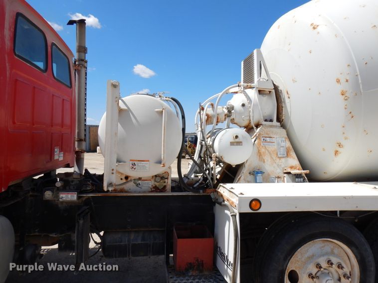 image for item GC9960 2004 Sterling L-Line  ready mix truck