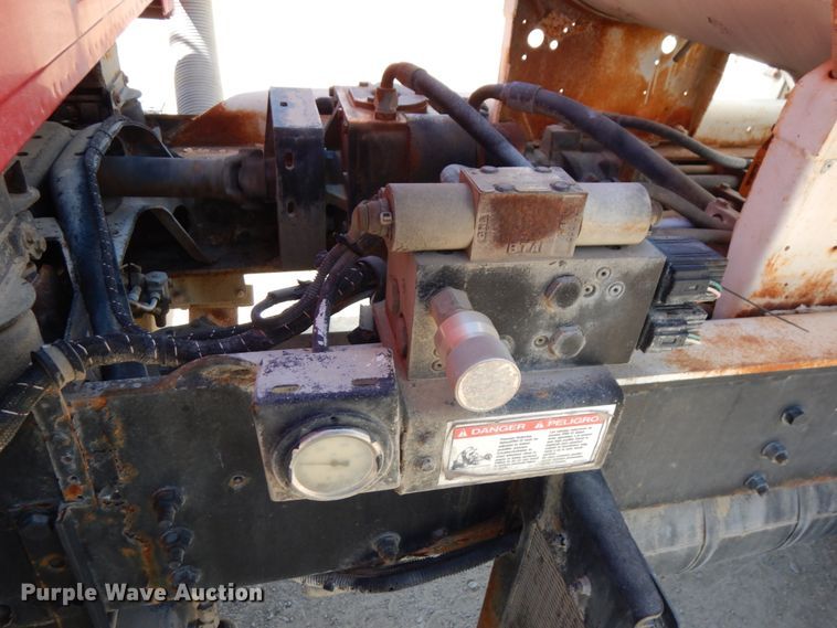 image for item GC9960 2004 Sterling L-Line  ready mix truck