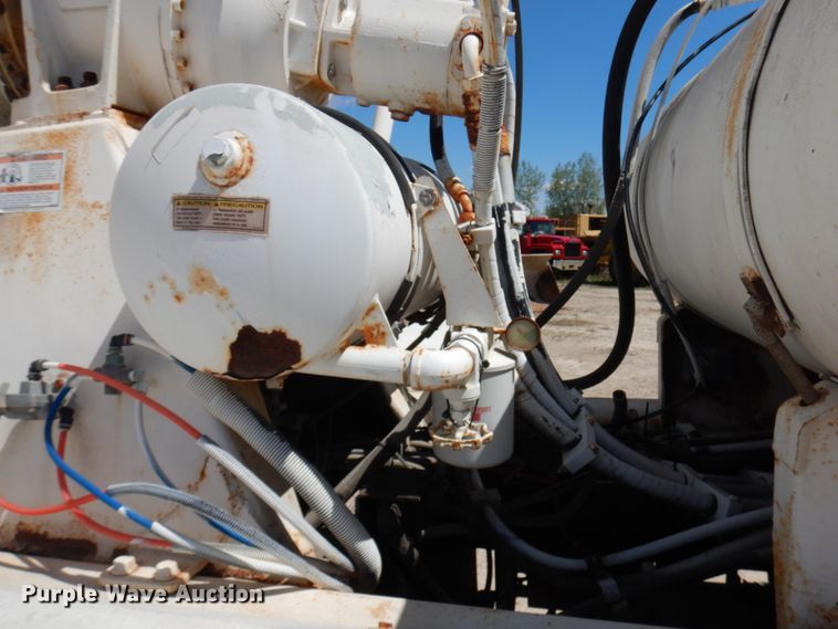 image for item GC9960 2004 Sterling L-Line  ready mix truck