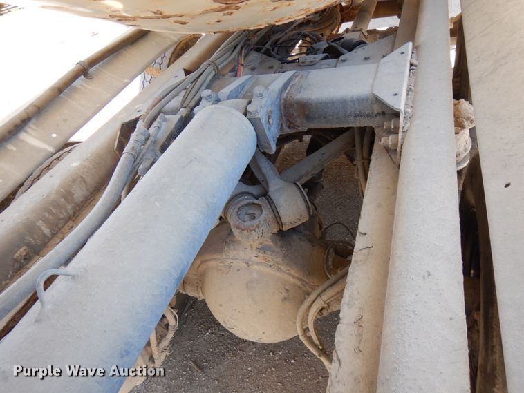 image for item GC9960 2004 Sterling L-Line  ready mix truck