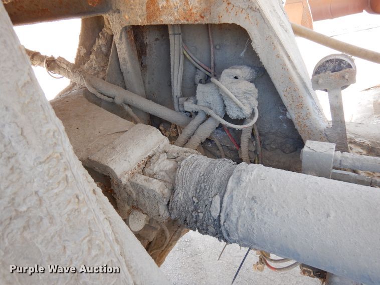 image for item GC9960 2004 Sterling L-Line  ready mix truck