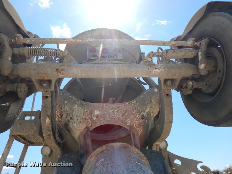 image for item GC9960 2004 Sterling L-Line  ready mix truck