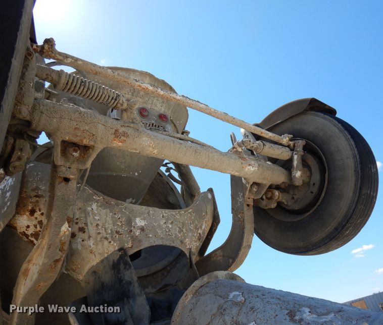 image for item GC9960 2004 Sterling L-Line  ready mix truck