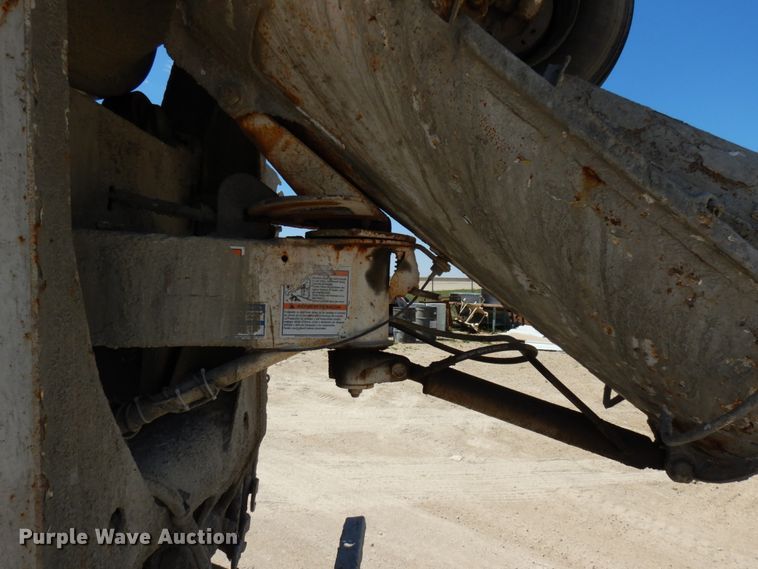 image for item GC9960 2004 Sterling L-Line  ready mix truck