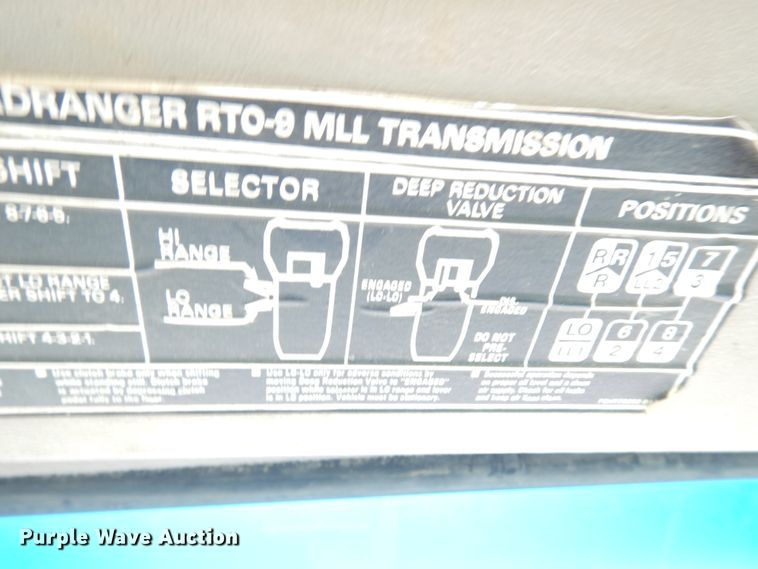 image for item GC9960 2004 Sterling L-Line  ready mix truck