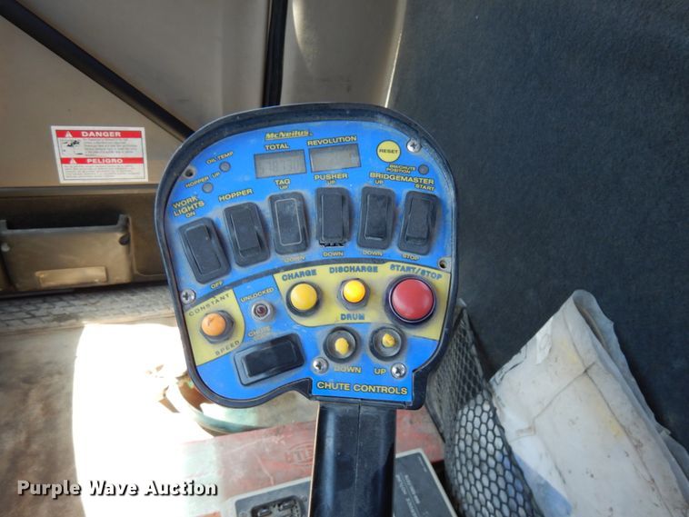 image for item GC9960 2004 Sterling L-Line  ready mix truck