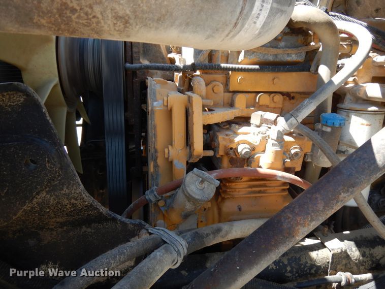 image for item GC9960 2004 Sterling L-Line  ready mix truck