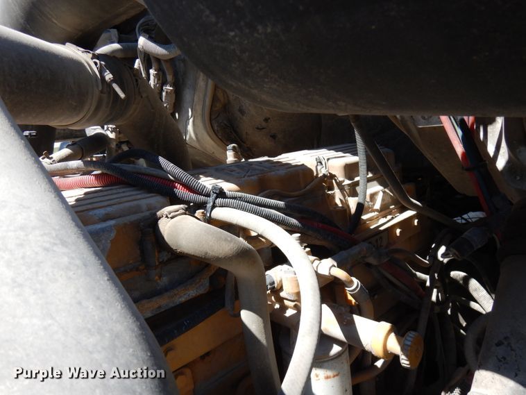 image for item GC9960 2004 Sterling L-Line  ready mix truck