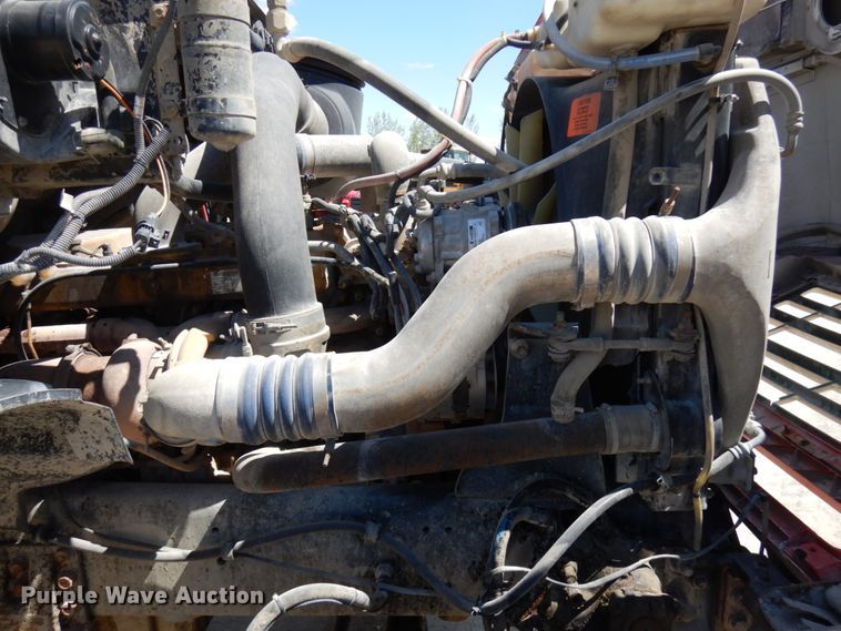 image for item GC9960 2004 Sterling L-Line  ready mix truck