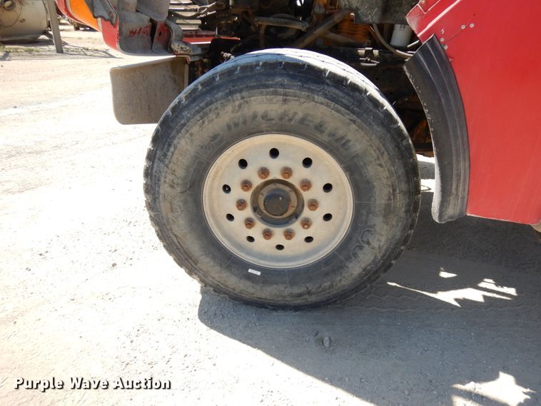 image for item GC9960 2004 Sterling L-Line  ready mix truck