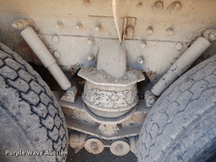 image for item GC9960 2004 Sterling L-Line  ready mix truck