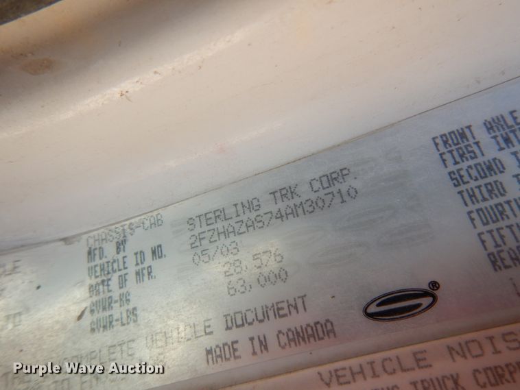 image for item GC9960 2004 Sterling L-Line  ready mix truck