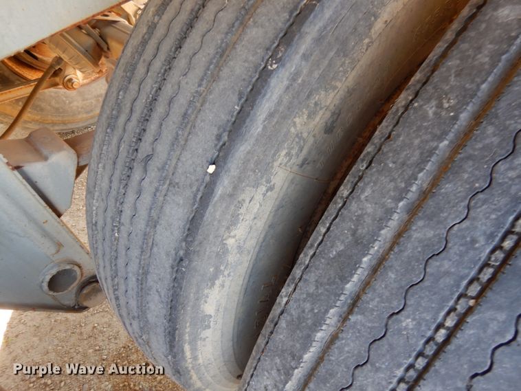 image for item GC9961 1970 Fruehauf  tank trailer