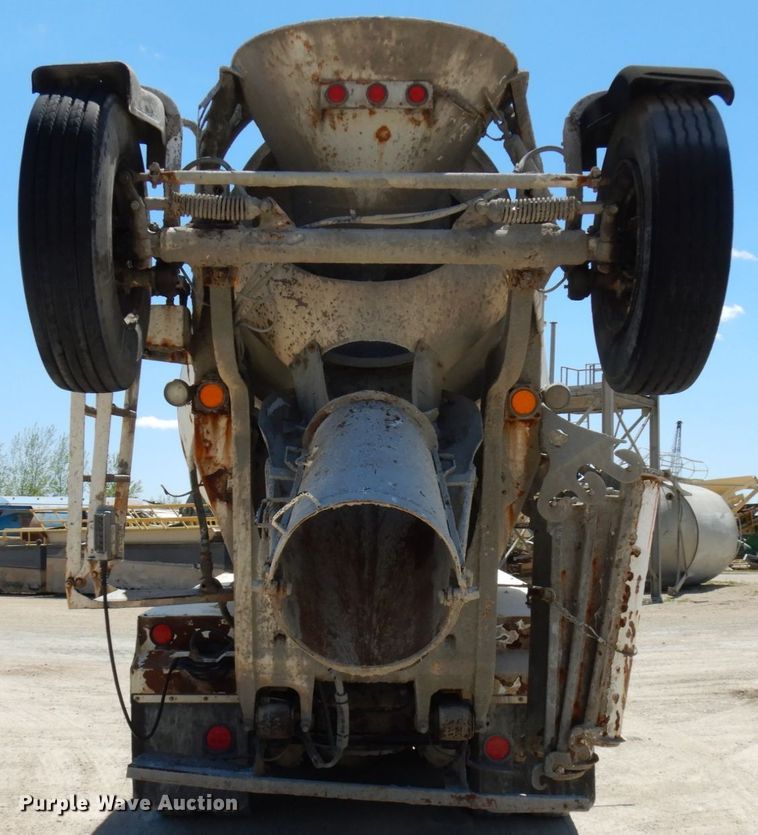 image for item GC9964 2004 Sterling L-Line  ready mix truck