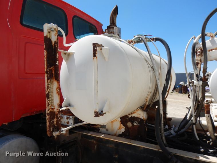 image for item GC9964 2004 Sterling L-Line  ready mix truck