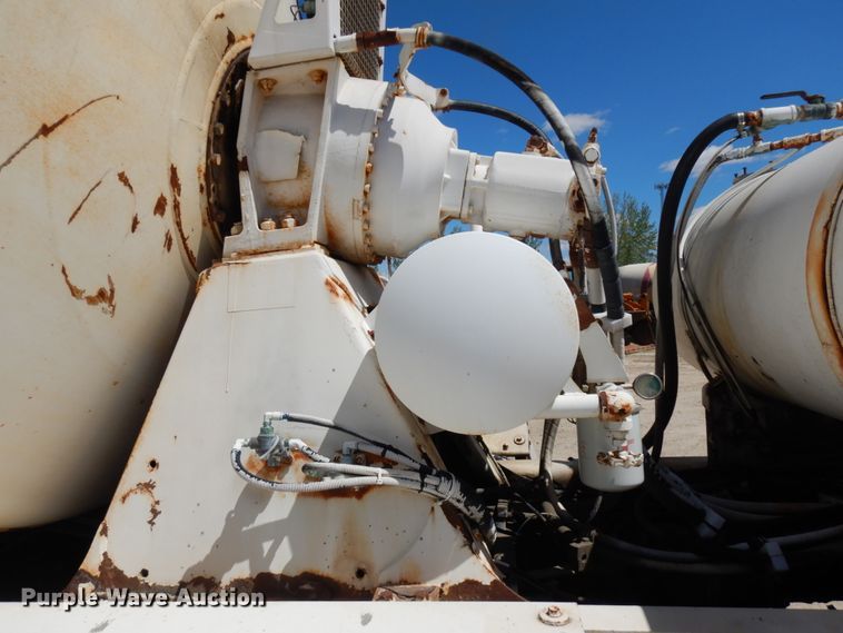 image for item GC9964 2004 Sterling L-Line  ready mix truck