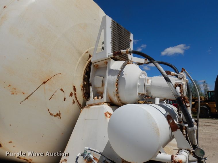 image for item GC9964 2004 Sterling L-Line  ready mix truck