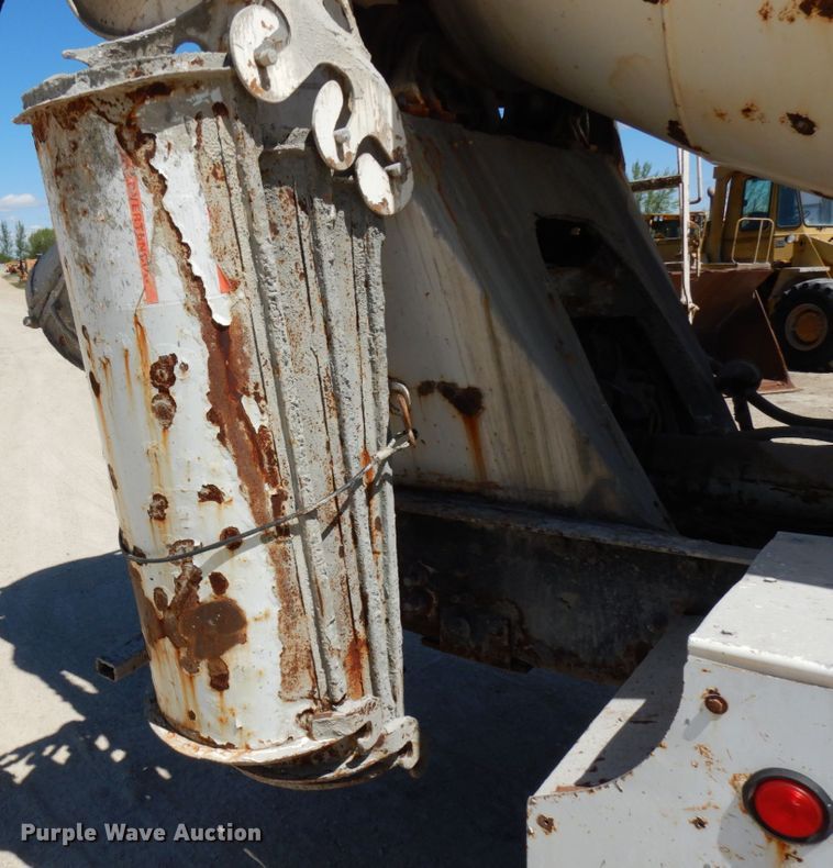 image for item GC9964 2004 Sterling L-Line  ready mix truck