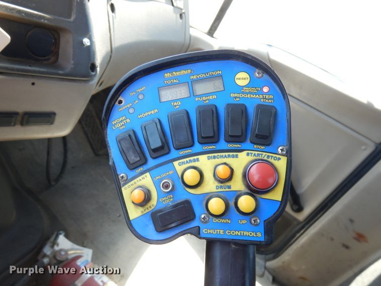 image for item GC9964 2004 Sterling L-Line  ready mix truck