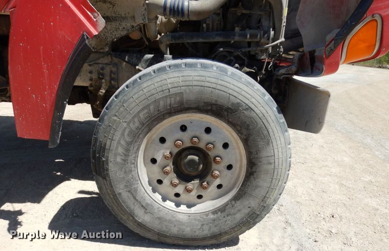 image for item GC9964 2004 Sterling L-Line  ready mix truck