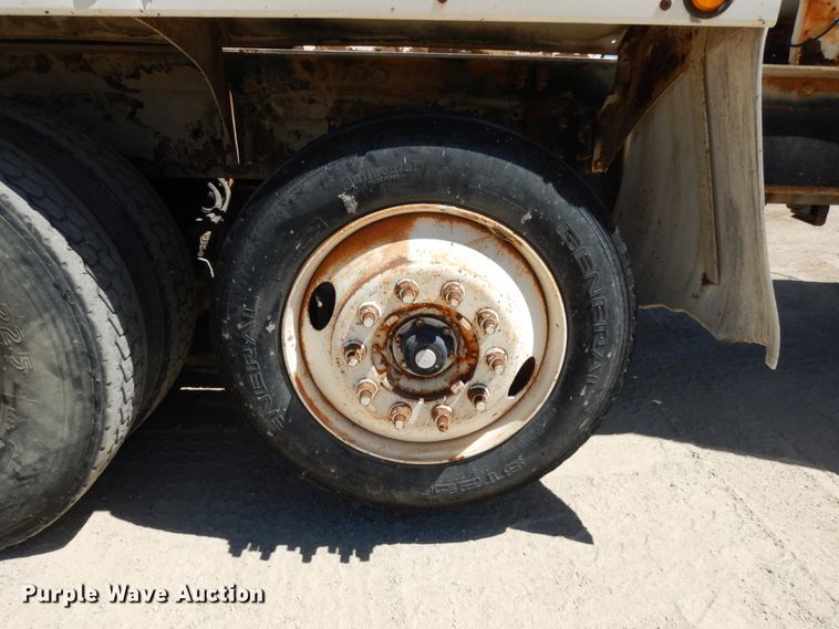 image for item GC9964 2004 Sterling L-Line  ready mix truck