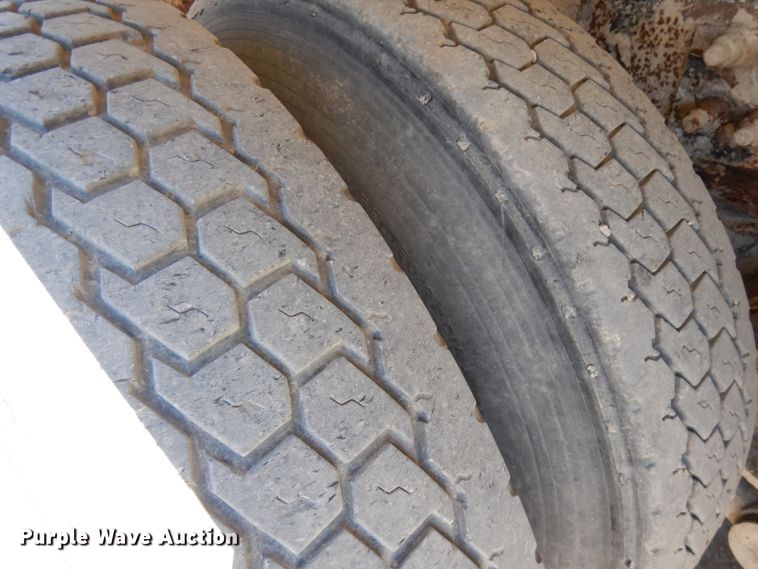 image for item GC9964 2004 Sterling L-Line  ready mix truck