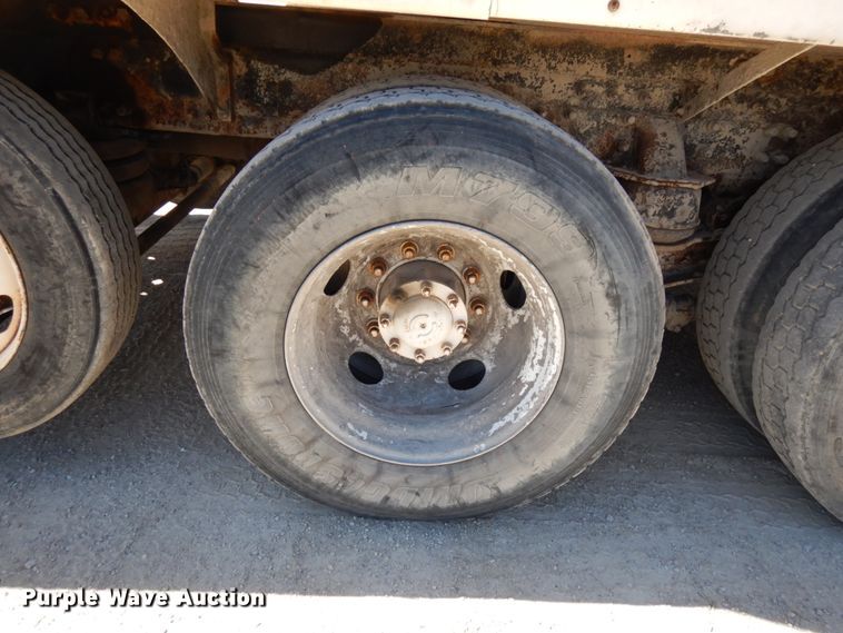 image for item GC9964 2004 Sterling L-Line  ready mix truck