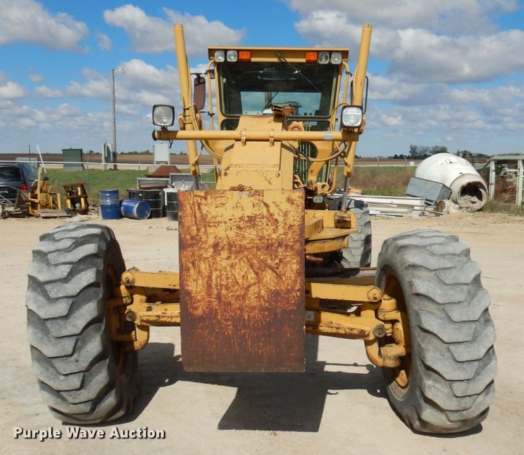 image for item GC9965 1996 Caterpillar 140H  motor grader