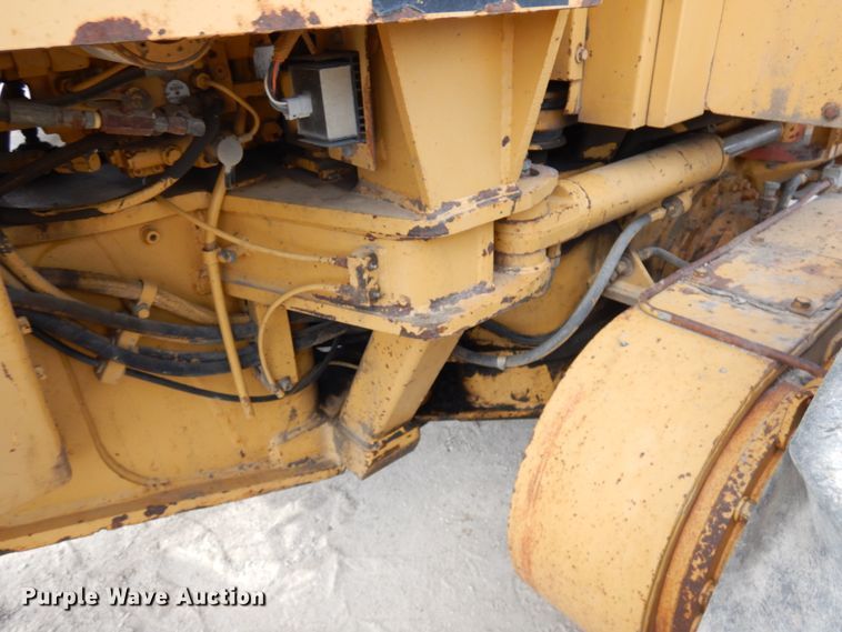 image for item GC9965 1996 Caterpillar 140H  motor grader