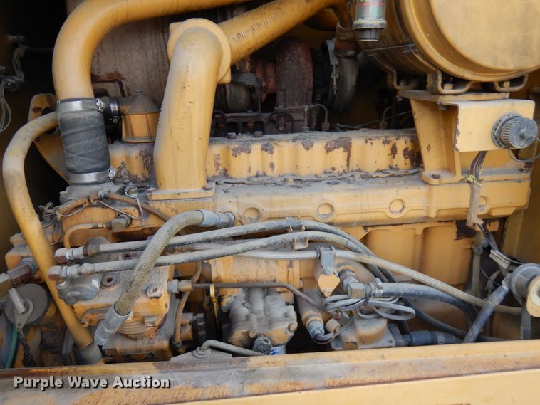 image for item GC9965 1996 Caterpillar 140H  motor grader