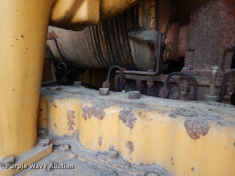 image for item GC9965 1996 Caterpillar 140H  motor grader